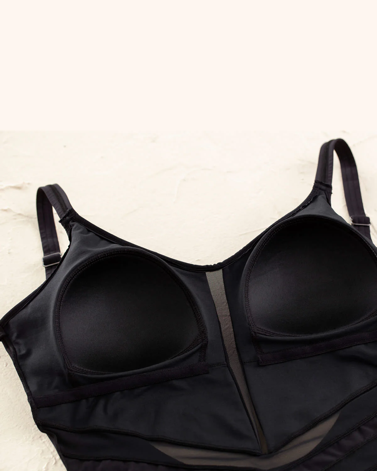 Bañador reductor con transparencias en abdomen - Image 3