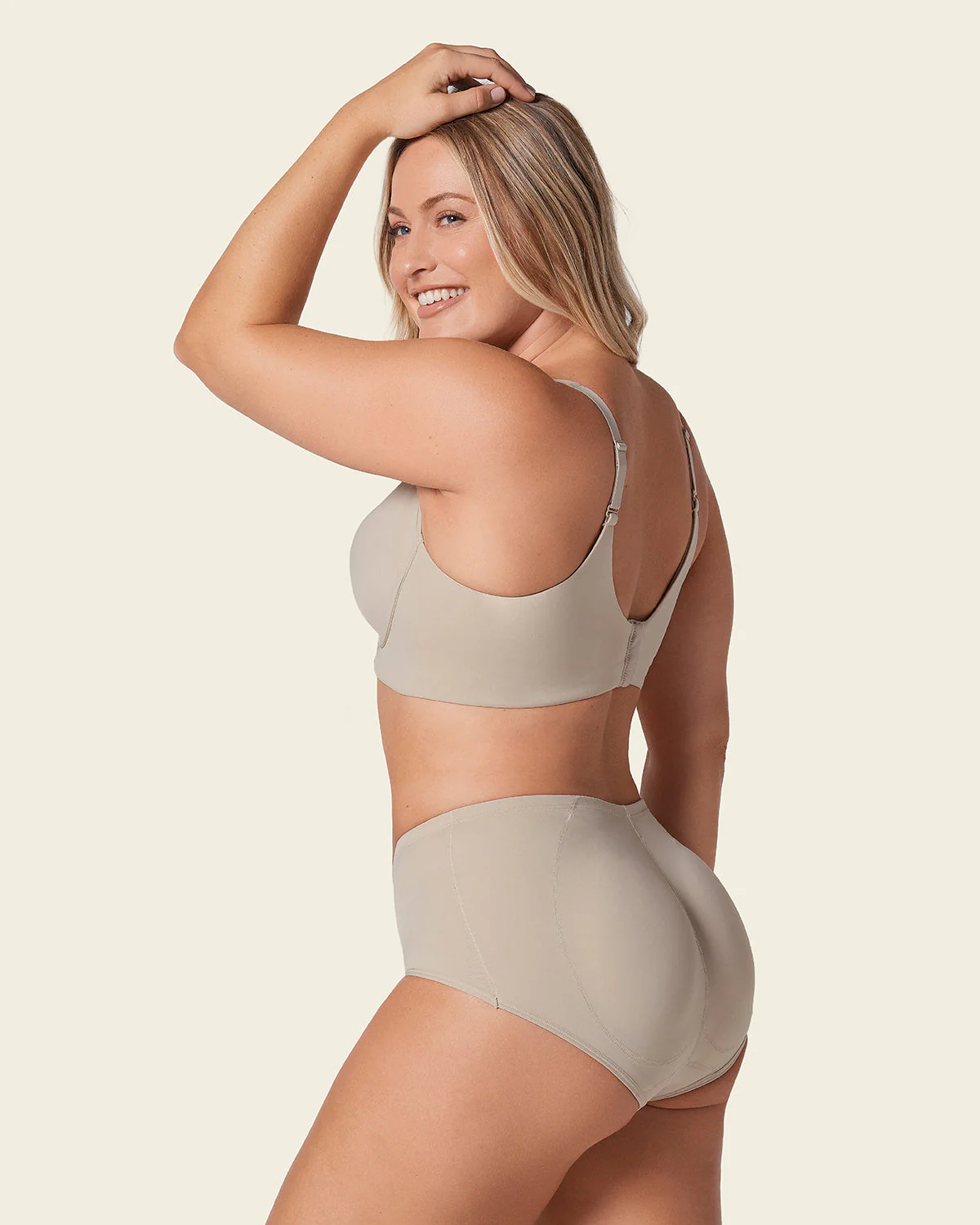 Braga clásica de push up con almohadillas removibles - Image 13