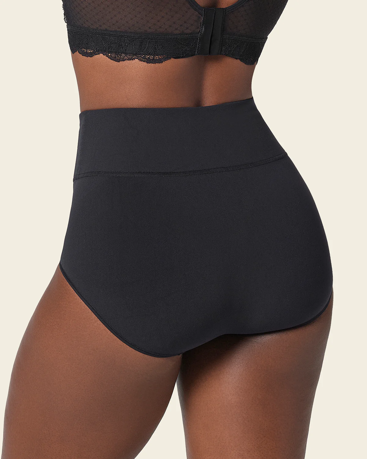 Braga faja moldeadora talle alto en SkinFuse - Image 13