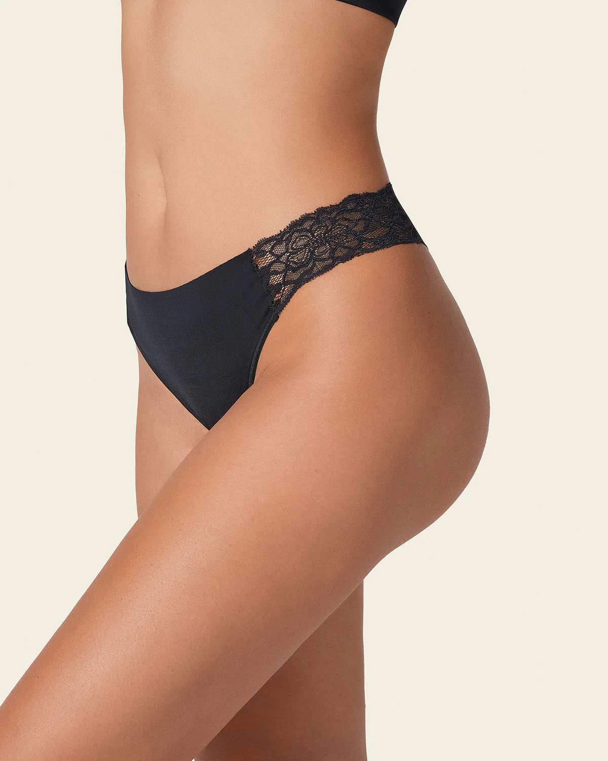 Tanga invisible con toques de encaje en laterales - Image 11