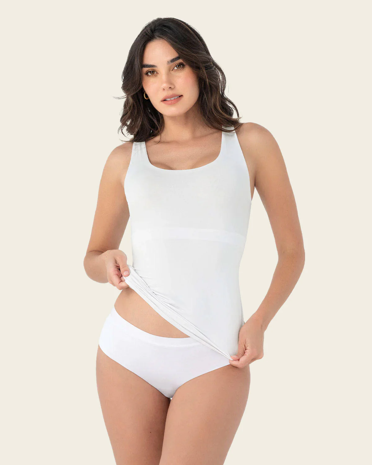 Camiseta moldeadora con doble capa en abdomen - Image 11
