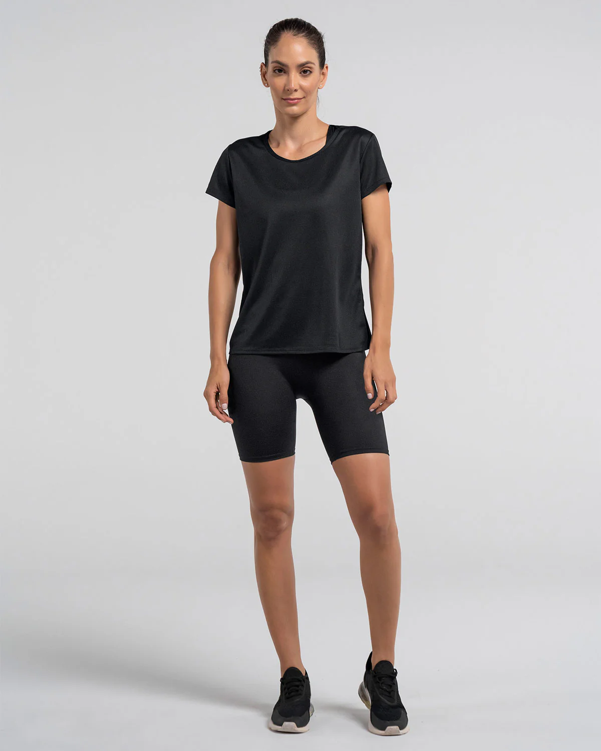 Camiseta deportiva de secado rápido y silueta semiajustada - Image 11