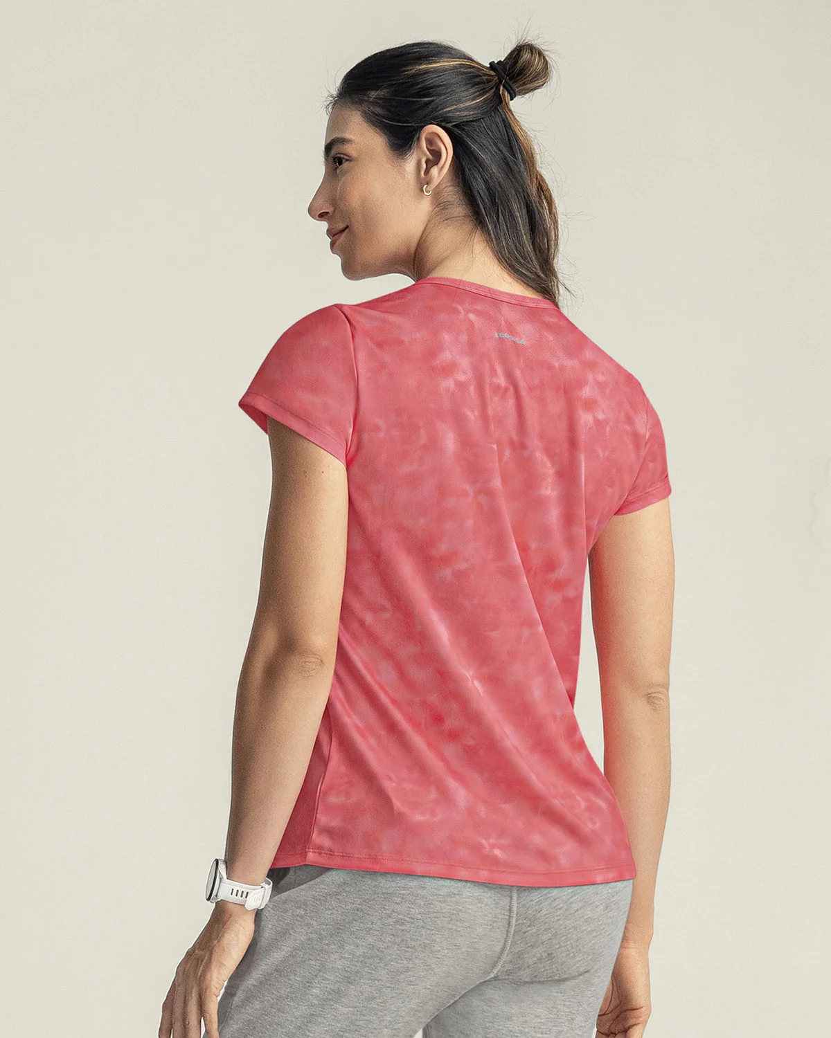 Camiseta deportiva de secado rápido y silueta semiajustada - Image 31