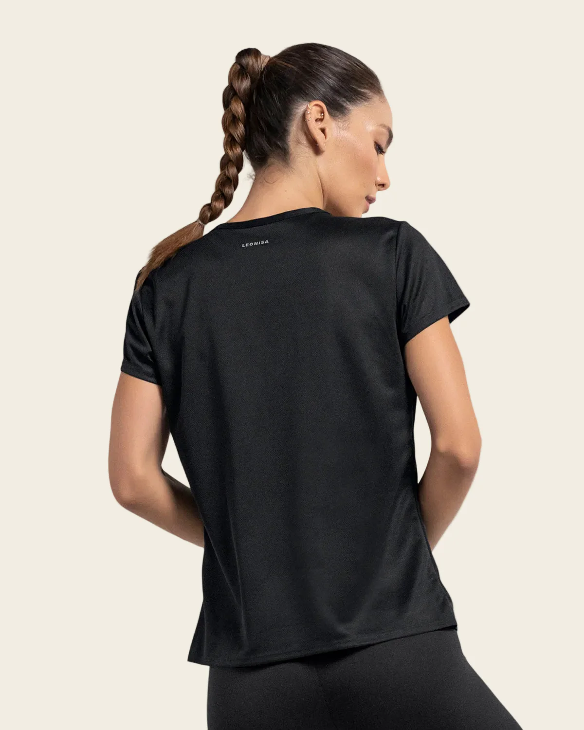 Camiseta deportiva de secado rápido y silueta semiajustada - Image 8