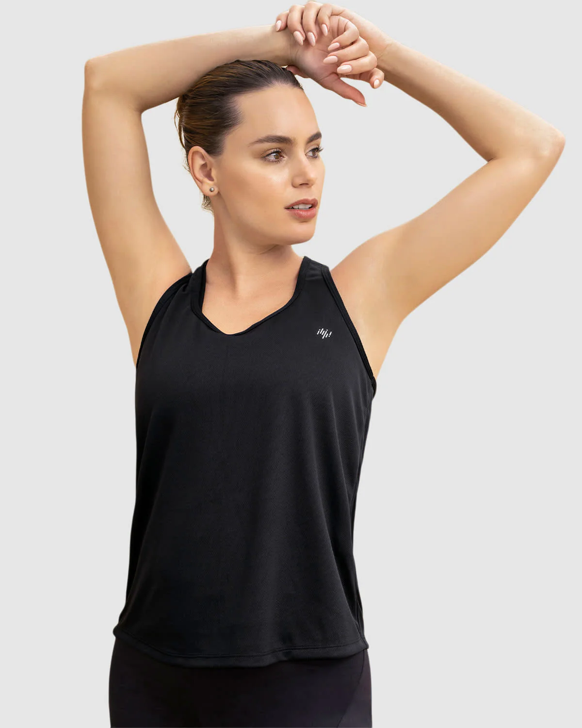 Camiseta deportiva de secado rápido y silueta semiajustada para mujer - Image 15