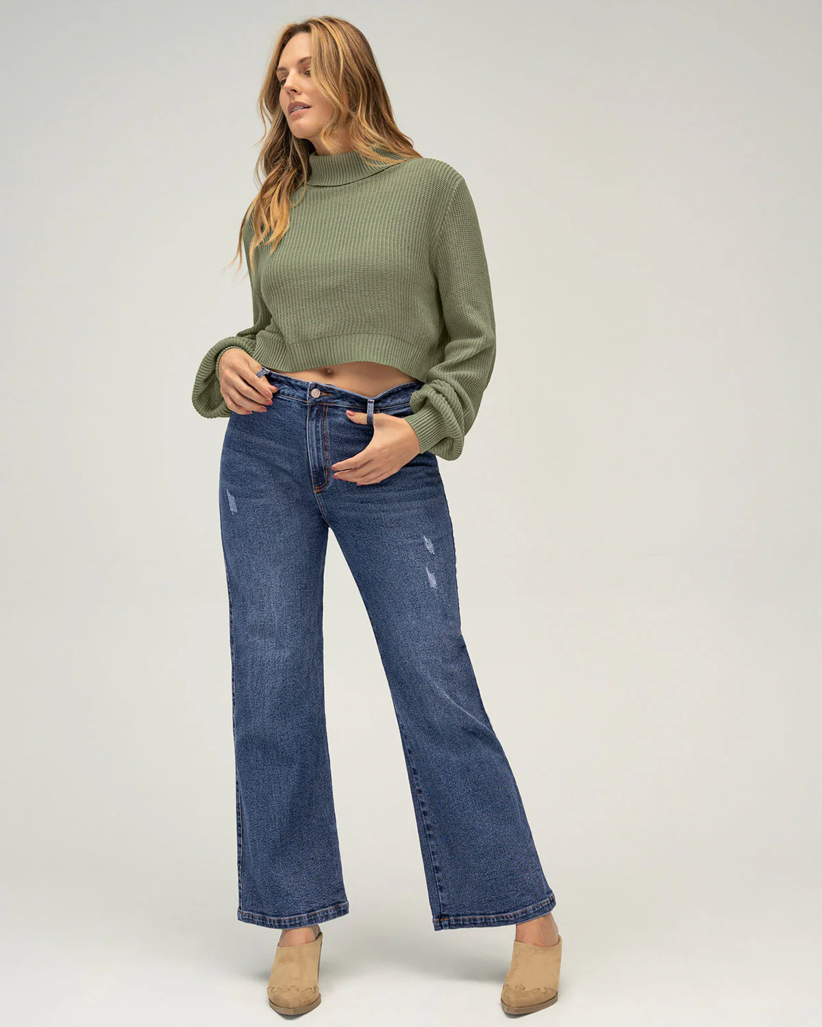Jean bota ancha esencial para mujer - Image 3