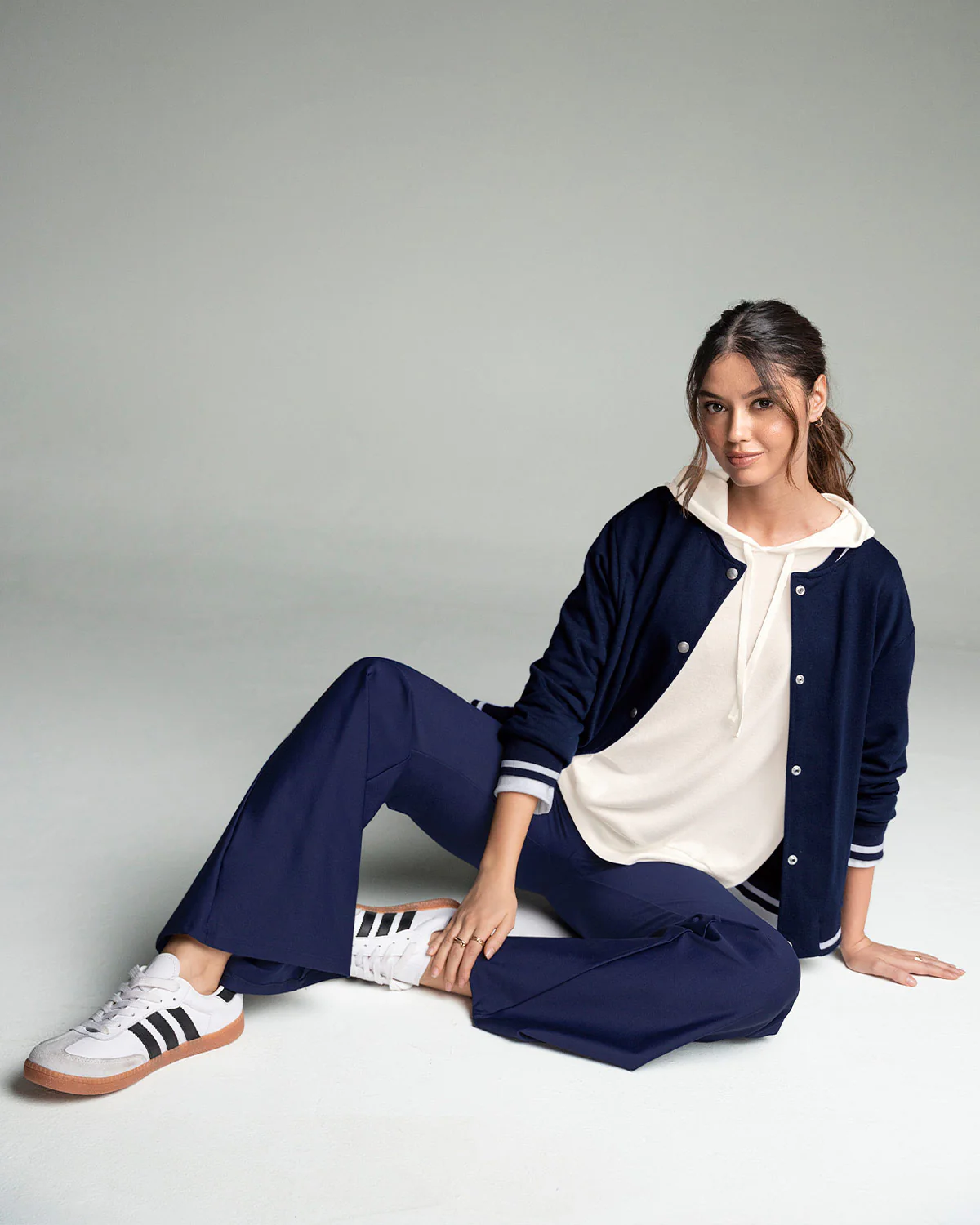 Legging acampanado moldeador de abdomen - Image 14