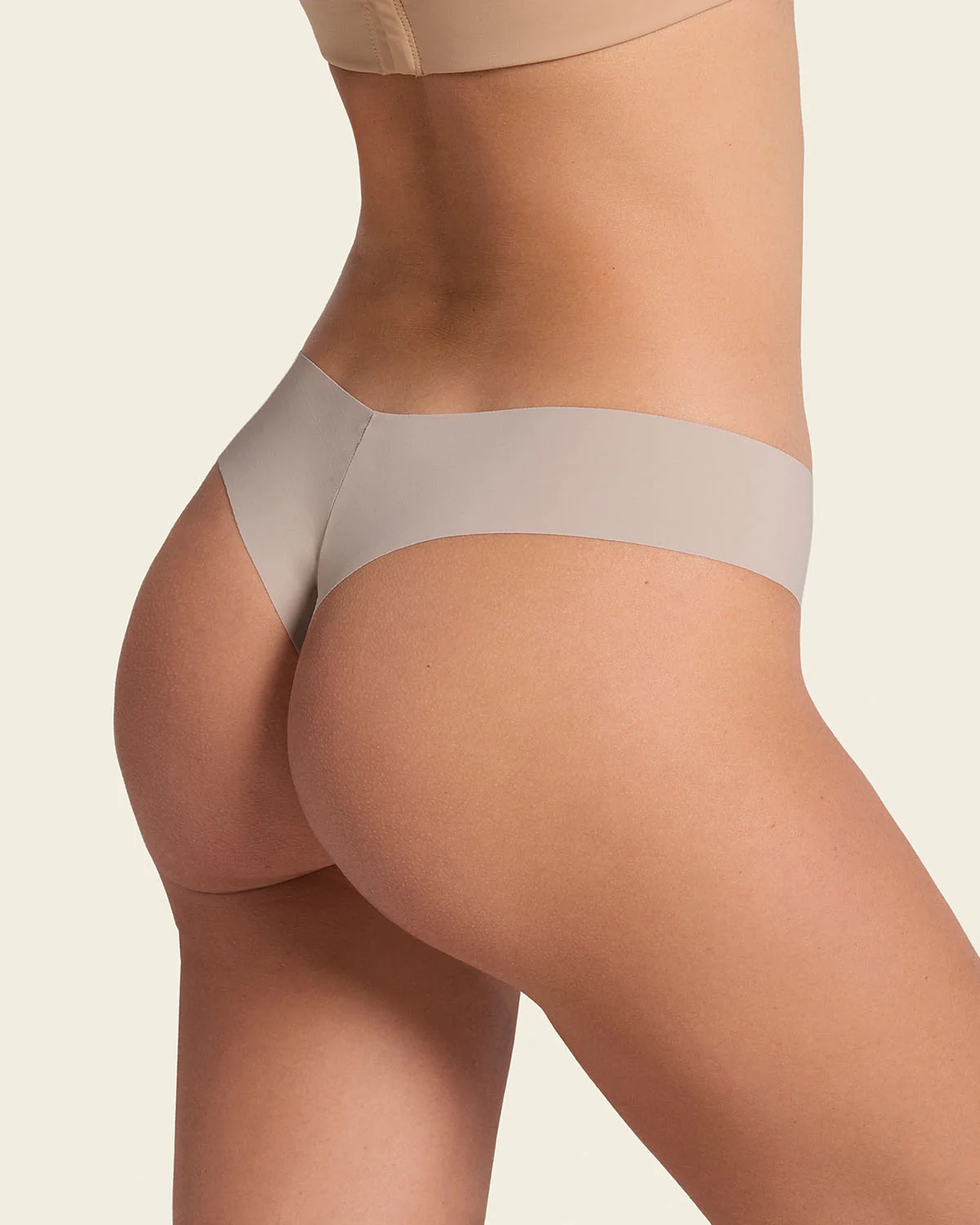 Braga tanga invisible ultraplana sin elásticos y de pocas costuras - Image 5