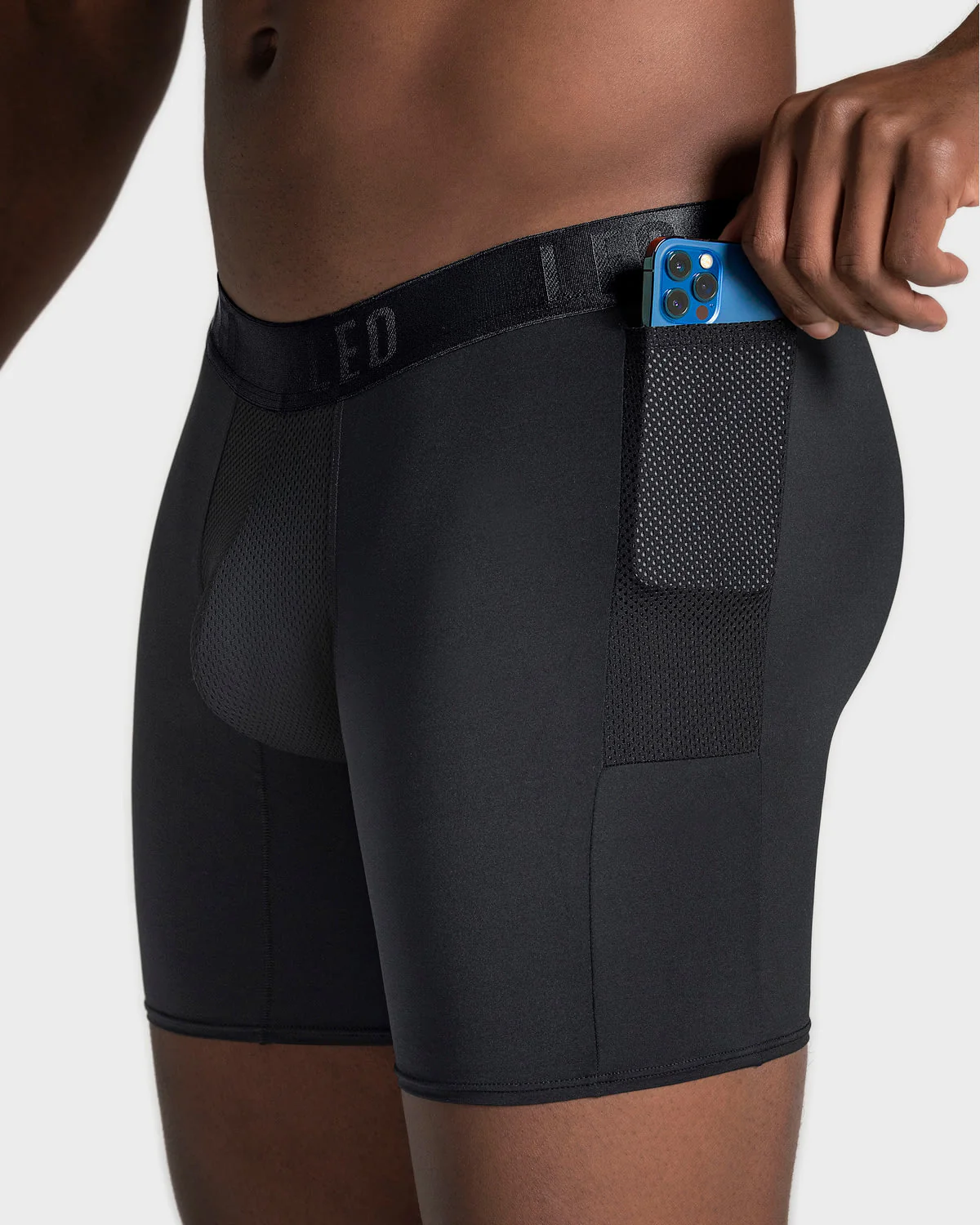 Bóxer deportivo con bolsillo lateral en microfibra - Image 7