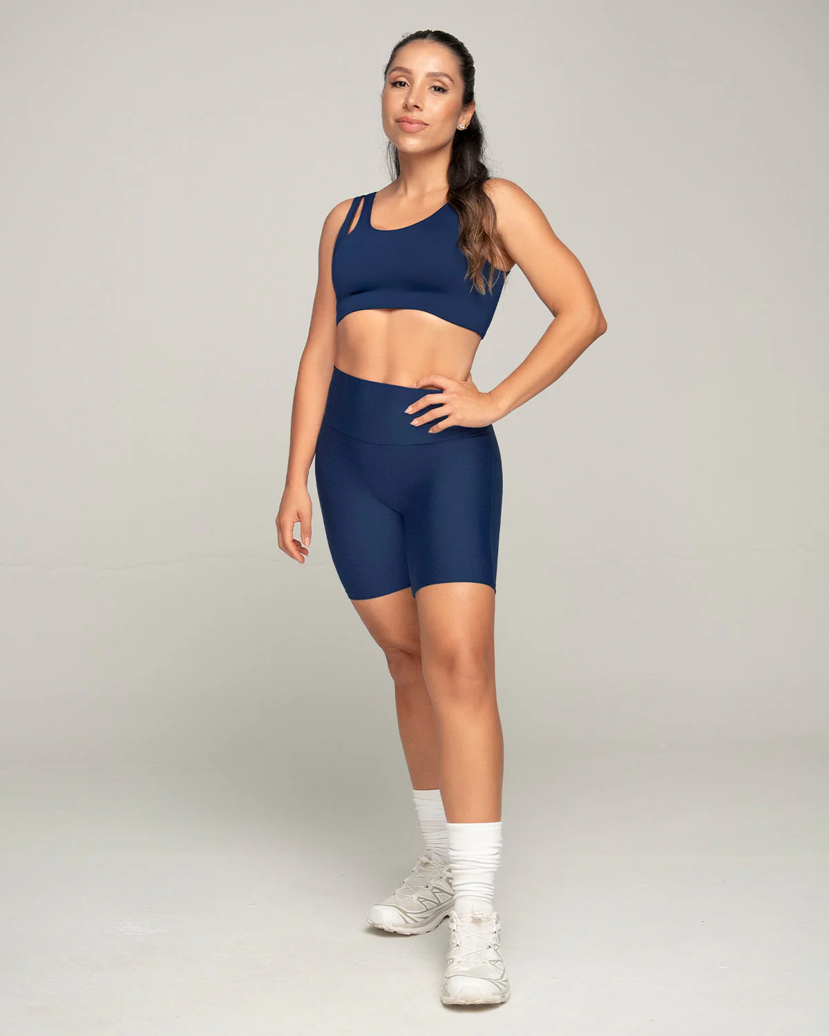 Short deportivo tipo biker - Image 13