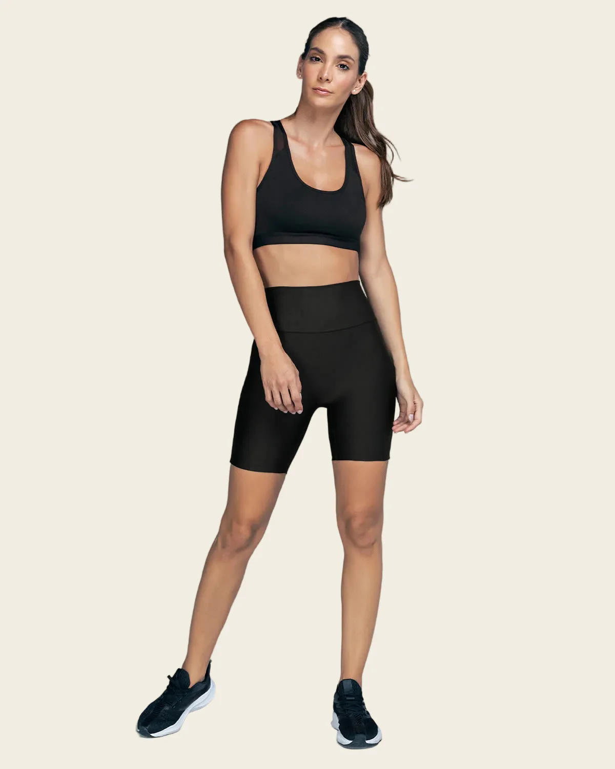 Short deportivo tipo biker - Image 3