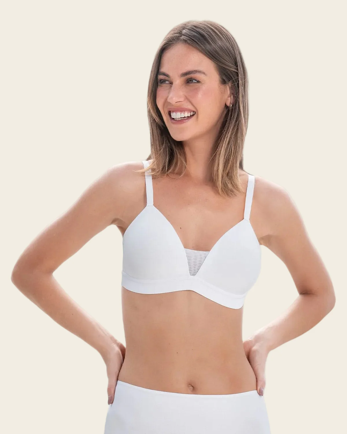 Sujetador triangular sin aro estilo top