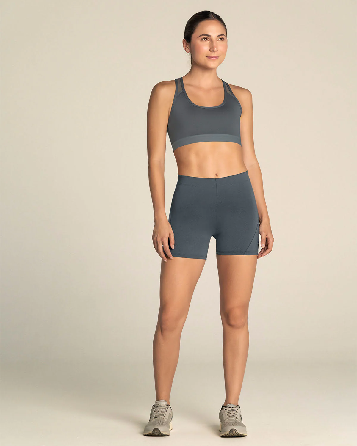 Top deportivo con espalda atlética en material de secado rápido - Image 27