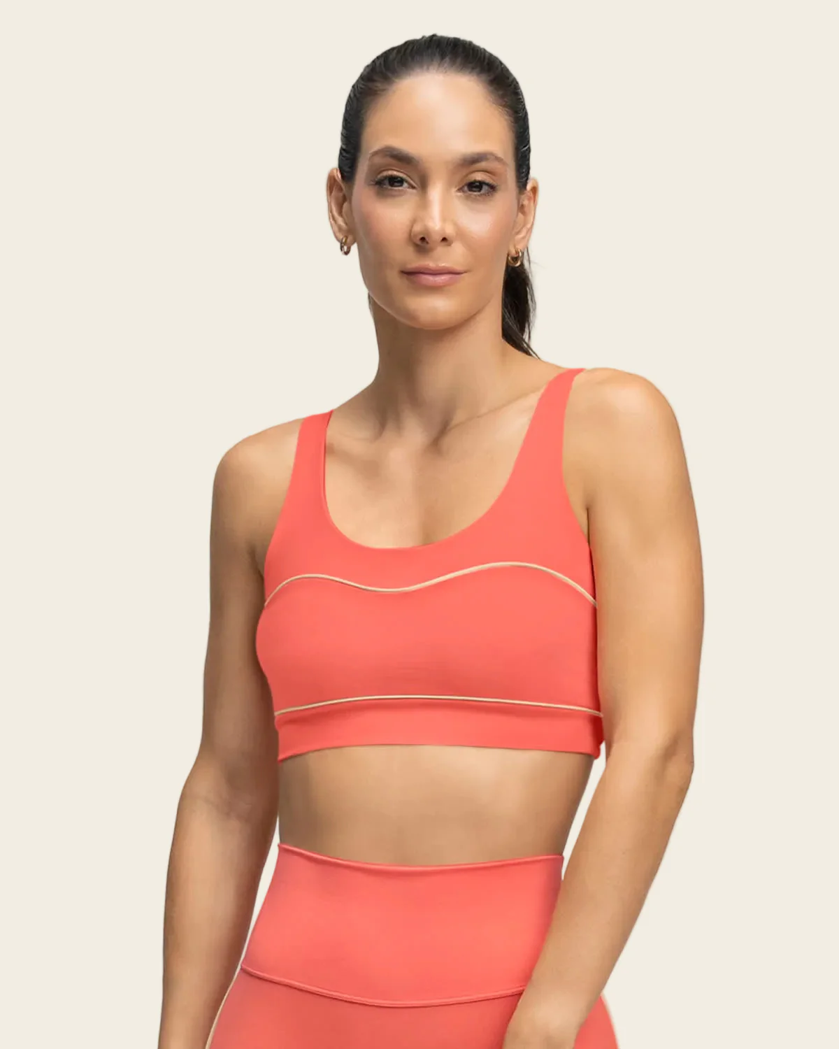Top deportivo con tirantes dobles en espalda - Image 13