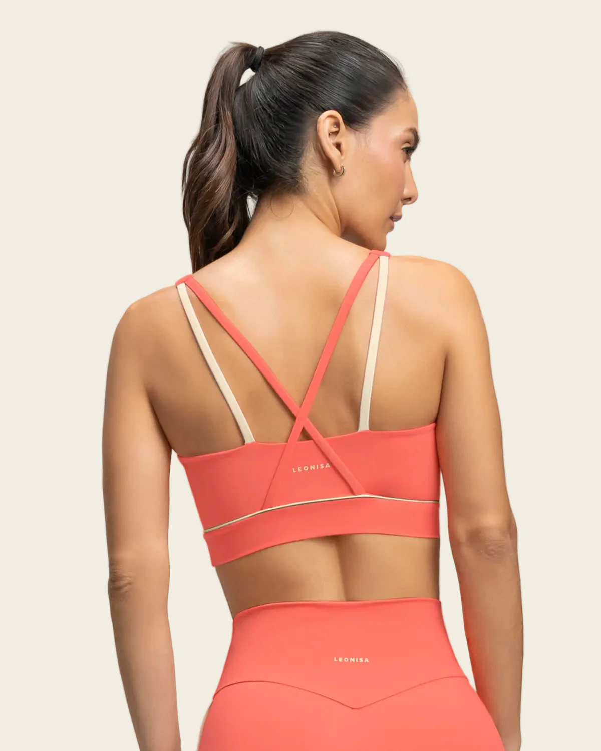 Top deportivo con tirantes dobles en espalda - Image 14
