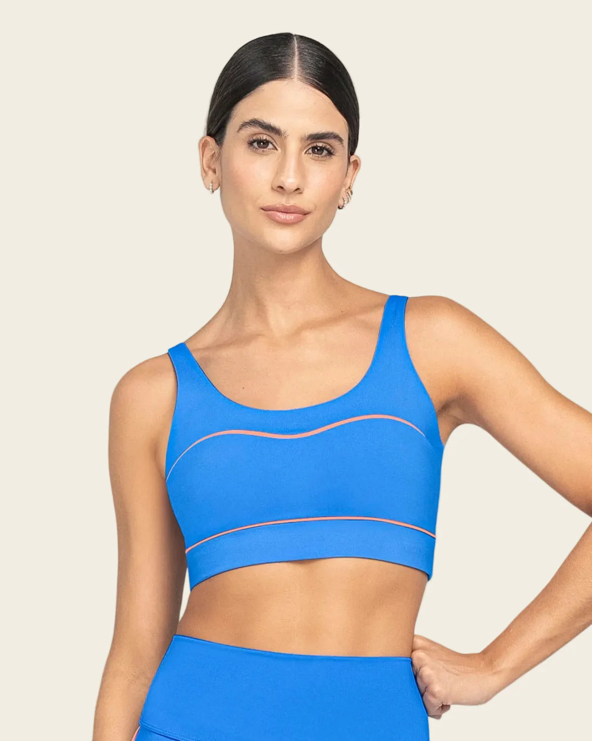 Top deportivo con tirantes dobles en espalda - Image 19
