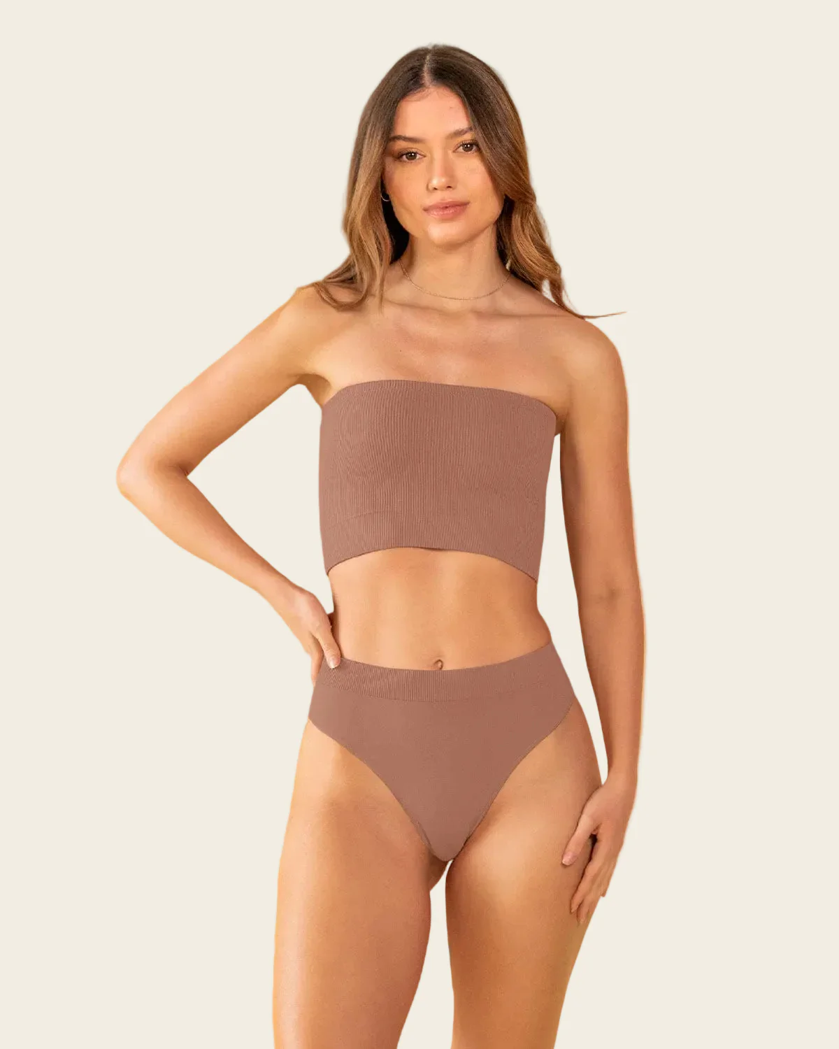 Top sin tirantes sin costuras - Image 7
